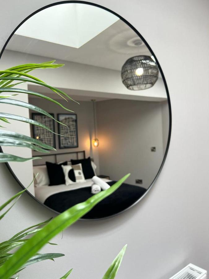 Modern Great Location Free Parking Апартаменты